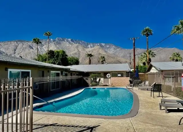 Property at 685 East Vista Chino Unit B, Palm Springs, CA, 92262, 1 bed, 1 bath, [object Object]