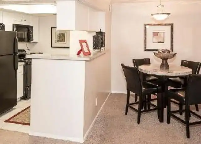 Property at 2308 Fair Oaks Dr, Arlington, TX, 76011, 1 bed, 1 bath, [object Object]