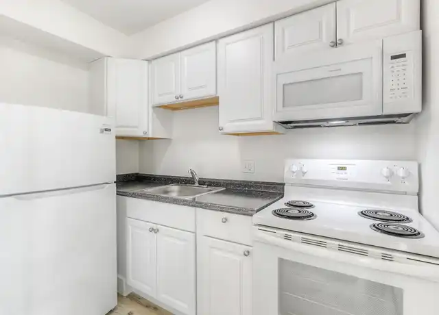 Property at The Fulton - 1400 Fulton Ave, Sacramento, CA, 95825, 2 beds, 1 bath, [object Object]