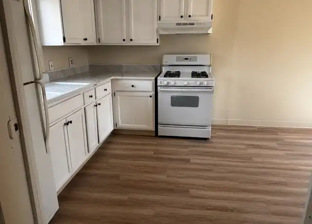 Property at 439 Hackensack St #2, Carlstadt, NJ, 07072, 3 beds, 1 bath, [object Object]