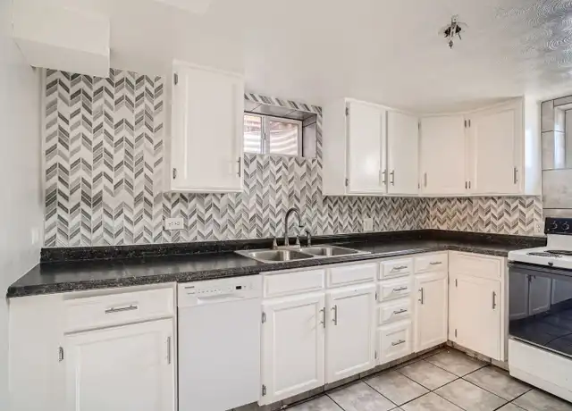 Property at 4020 S Bannock St Unit B, Englewood, CO, 80110, 1 bed, 1 bath, [object Object]