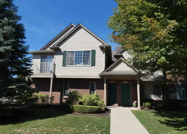 Property at 45537 Hidden View Ct, Utica, MI, 48315, 2 beds, 2 baths, [object Object]