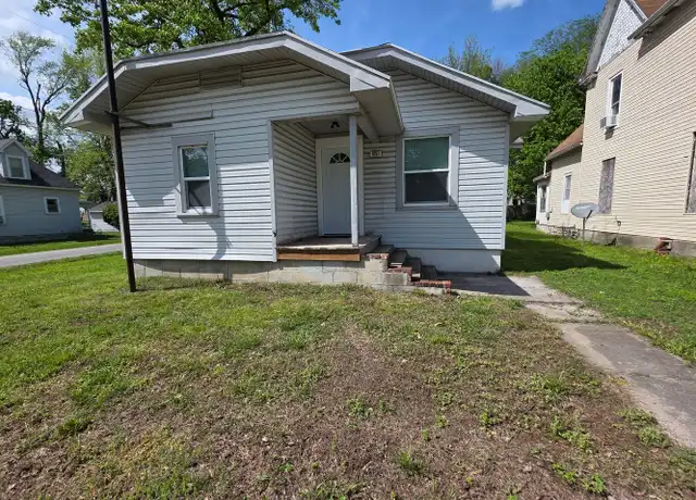Property at 1051 W Hamilton St, Springfield, MO, 65802, 3 beds, 1 bath, [object Object]