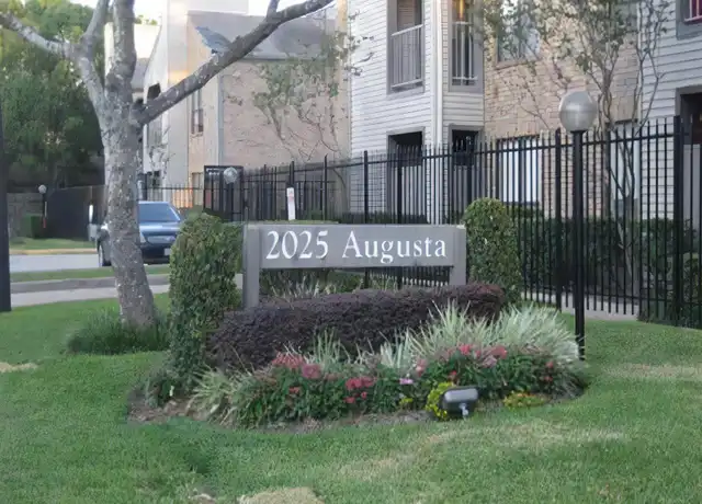 Property at 2025 Augusta Dr #701, Houston, TX, 77057, 1 bed, 1 bath, [object Object]