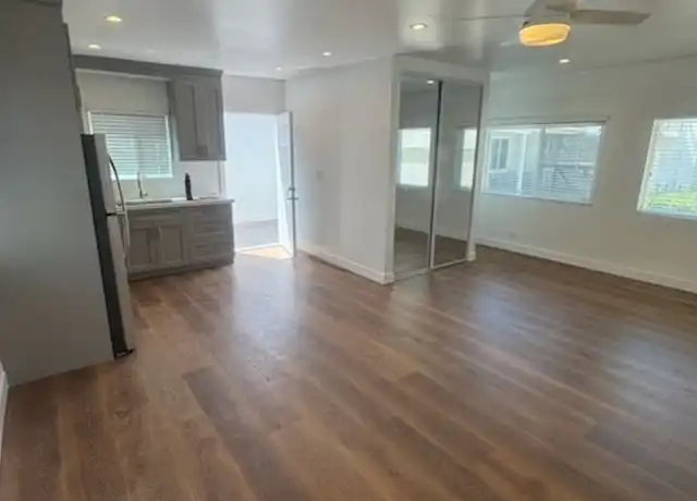 Property at 1160 Manhattan Beach Blvd #7, Manhattan Beach, CA, 90266, 0 beds, 1 bath, [object Object]