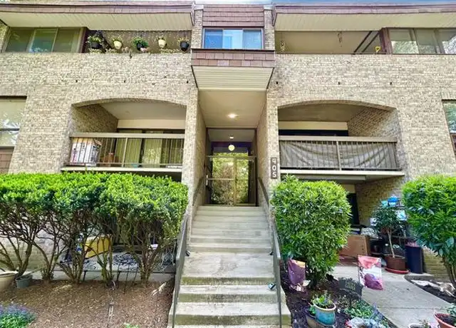 Property at 405 Christopher Ave Unit 12, Gaithersburg, MD, 20879, 3 beds, 2 baths, [object Object]