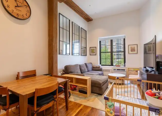 Property at 324 Pearl St, New York, NY, 10038, 2 beds, 2 baths, [object Object]