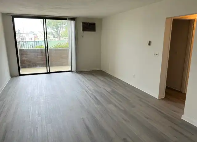 Property at 462 Liberty St #104, Little Ferry, NJ, 07643, 1 bed, 1 bath, [object Object]