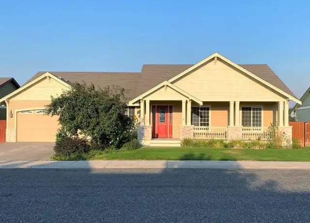 Property at 2405 N Lilac Way, Ellensburg, WA, 98926, 3 beds, 2 baths, [object Object]