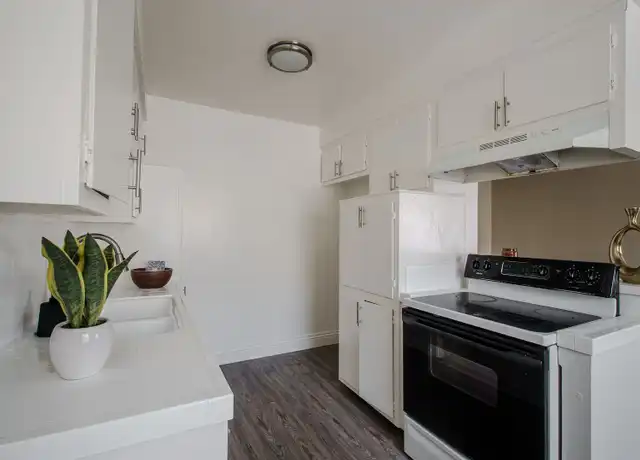 Property at 1940 Pine Ave Unit 2, Long Beach, CA, 90806, 1 bed, 1 bath, [object Object]