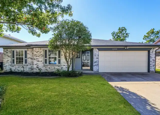 Property at 1224 Nicole Way, Burleson, TX, 76028, 3 beds, 2 baths, [object Object]
