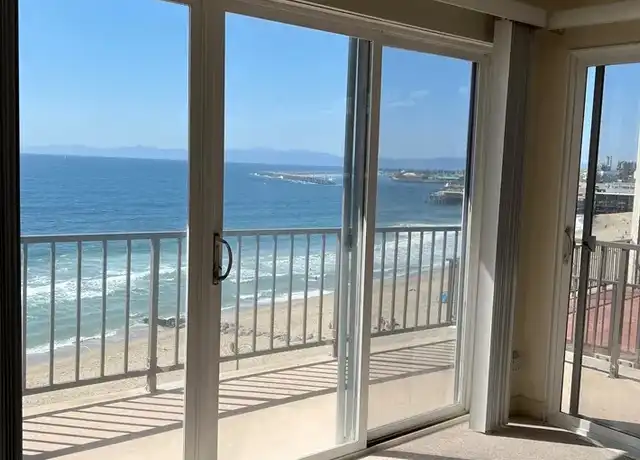 Property at 535 Esplanade #305, Redondo Beach, CA, 90277, 2 beds, 2.5 baths, [object Object]