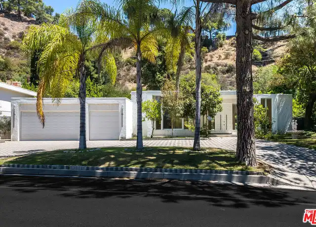 Property at 1860 Loma Vista Dr, Beverly Hills, CA, 90210, 4 beds, 5 baths, [object Object]