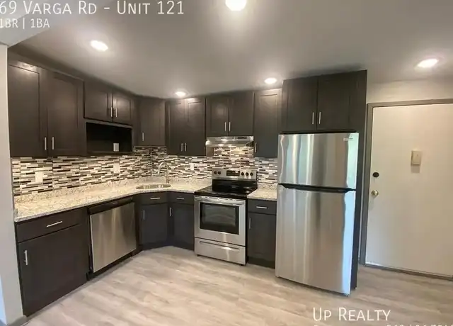 Property at 69 Varga Rd Unit 121, Ashford, CT, 06278, 1 bed, 1 bath, [object Object]