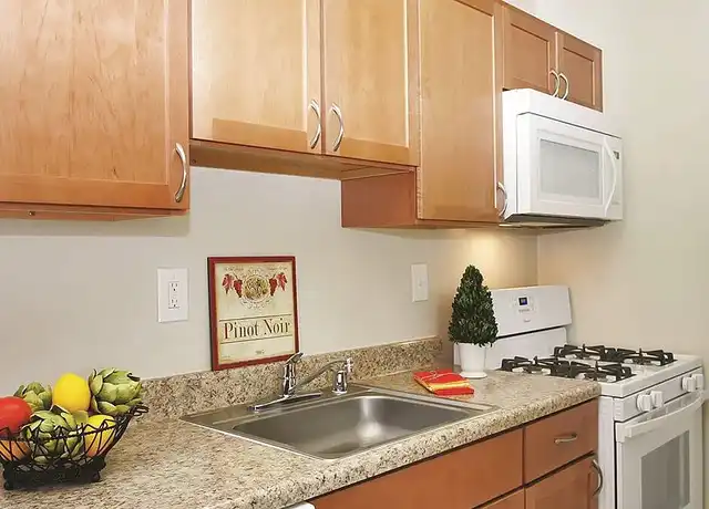 Property at The Manor/The Manor East Apartments - 28 Fort Evans Rd NE, Leesburg, VA, 20176, 1-2 bed, 1-1.5 bath, [object Object]
