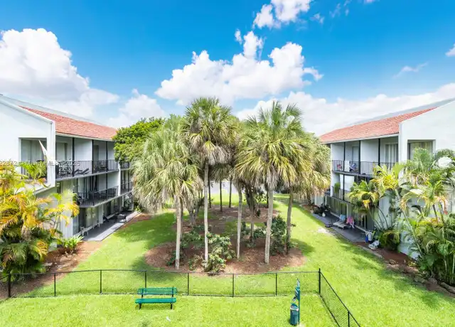 Property at 2920 Forest Hills Blvd Unit A3L, Coral Springs, FL, 33065, 1 bed, 1.5 baths, [object Object]