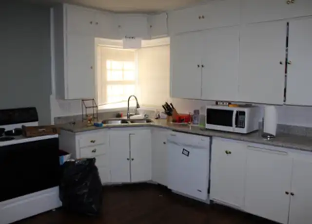 Property at 2508 21st St, Lubbock, TX, 79410, 4 beds, 3 baths, [object Object]