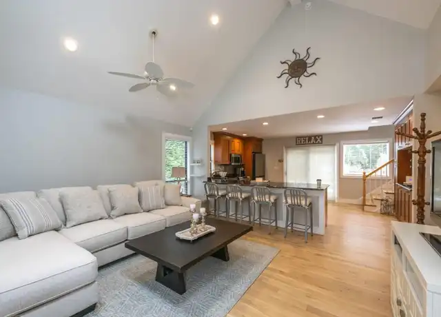 Property at 131 Lewis Rd, East Quogue, NY, 11942, 5 beds, 3 baths, [object Object]