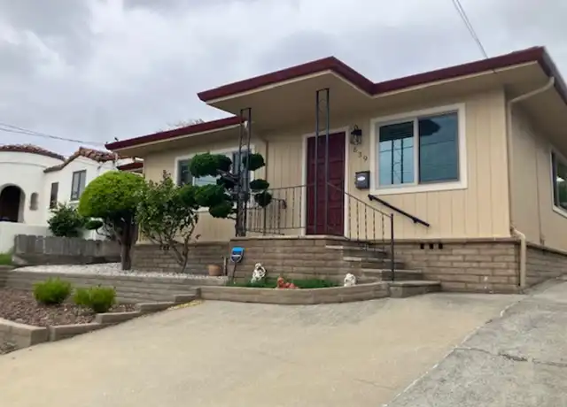 Property at 639 Belden St Unit 639, Monterey, CA, 93940, 3 beds, 2 baths, [object Object]