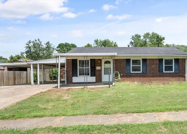 Property at 5417 Cedarwood Dr, Louisville, KY, 40272, 4 beds, 1 bath, [object Object]