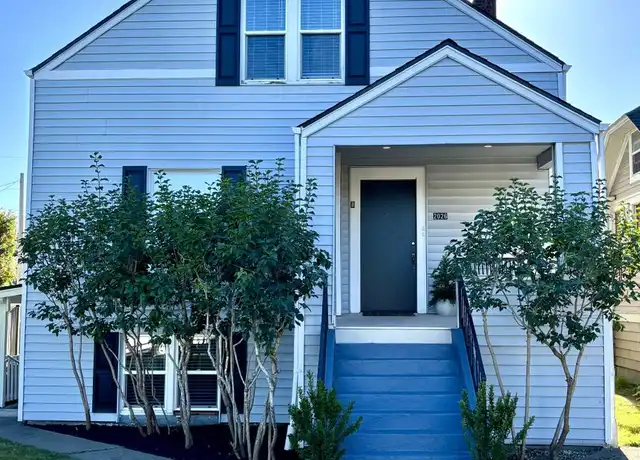 Property at 2026 Lombard Ave, Everett, WA, 98201, 2 beds, 1 bath, [object Object]