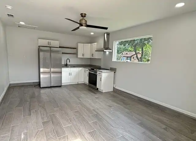 Property at 1000 E Ithaca Ave Unit 2, McAllen, TX, 78501, 1 bed, 1 bath, [object Object]