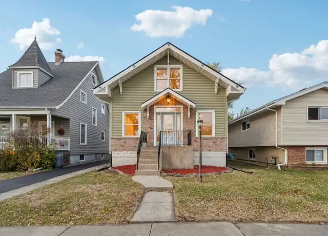Property at 1106 Rose Ave, Des Plaines, IL, 60016, 5 beds, 2 baths, [object Object]