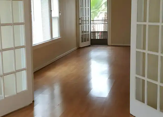 Property at 1400 N Hobart Blvd Unit 5297, Los Angeles, CA, 90027, 3 beds, 1 bath, [object Object]