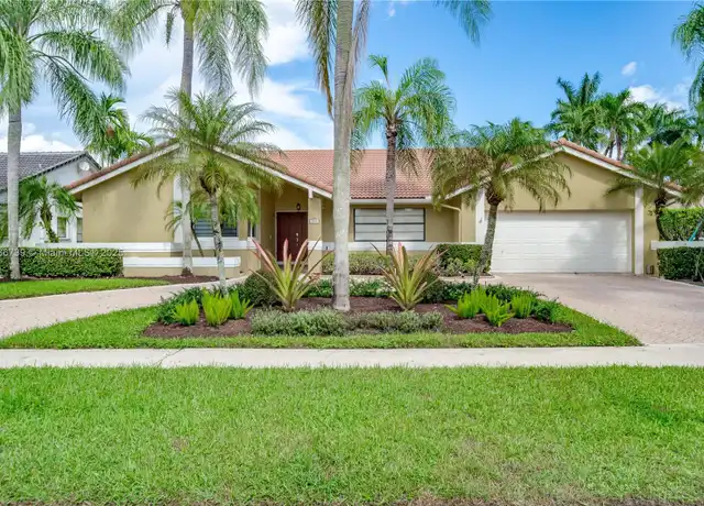 Property at 360 NW 107th Ave Unit 360, Plantation, FL, 33324, 4 beds, 2.5 baths, [object Object]