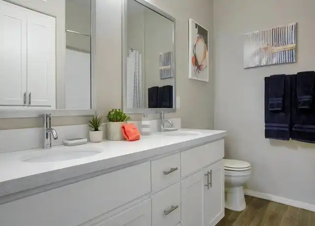 Property at 5402 E Washington St, Phoenix, AZ, 85034, 1 bed, 1 bath, [object Object]