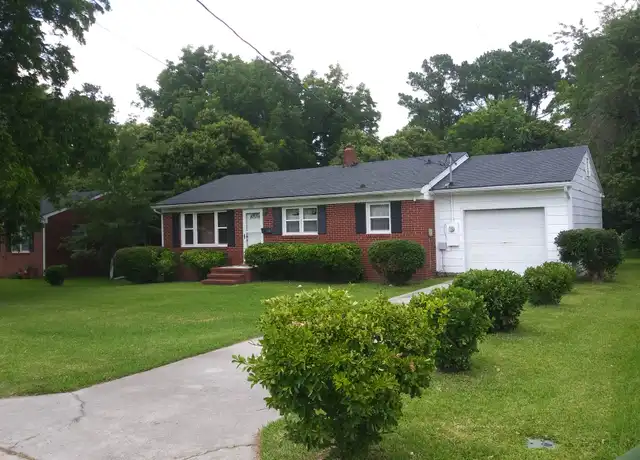 Property at 2100 Opal St, New Bern, NC, 28560, 3 beds, 1 bath, [object Object]