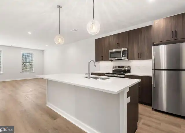 Property at 26 S York Rd Unit 204, Hatboro, PA, 19040, 1 bed, 1 bath, [object Object]