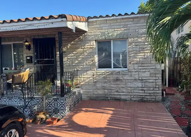 Property at 2740 SW 4th St Unit 2, Miami, FL, 33135, 1 bed, 1 bath, [object Object]