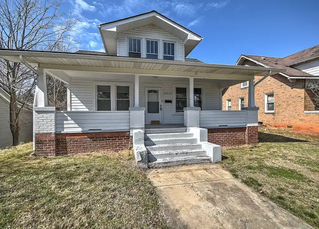 Property at 1011 E Unaka Ave, Johnson City, TN, 37601, 3 beds, 2 baths, [object Object]
