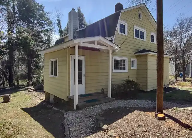 Property at 109 Lanier Ln, Swannanoa, NC, 28778, 3 beds, 2 baths, [object Object]