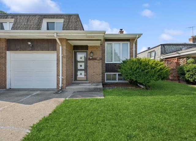 Photo of 366 Manning Dr, Wood Dale, IL 60191
