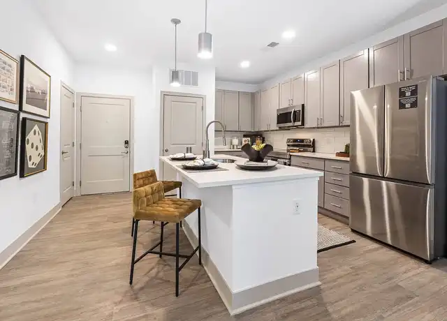 Property at Contrast OTR - 1617 Elm St, Cincinnati, OH, 45202, 3 beds, 2 baths, [object Object]