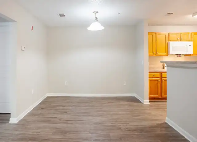 Property at Liberty Square Apartments - 3889 Liberty Square Dr, Montgomery, AL, 36116, 2-3 beds, 2 baths, [object Object]