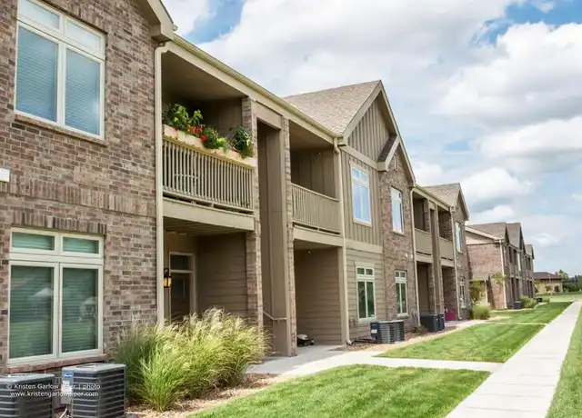 Property at 1900 N Severance St Unit 2, Hutchinson, KS, 67502, 1 bed, 1 bath, [object Object]