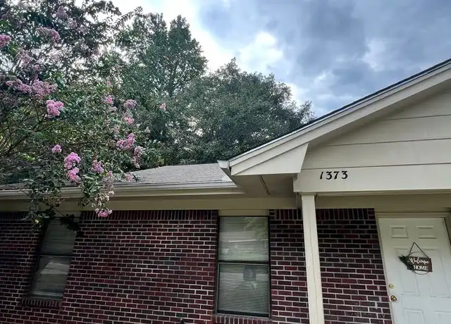 Property at 1371 Hampton Dr Unit 1373, Auburn, AL, 36830, 2 beds, 1 bath, [object Object]