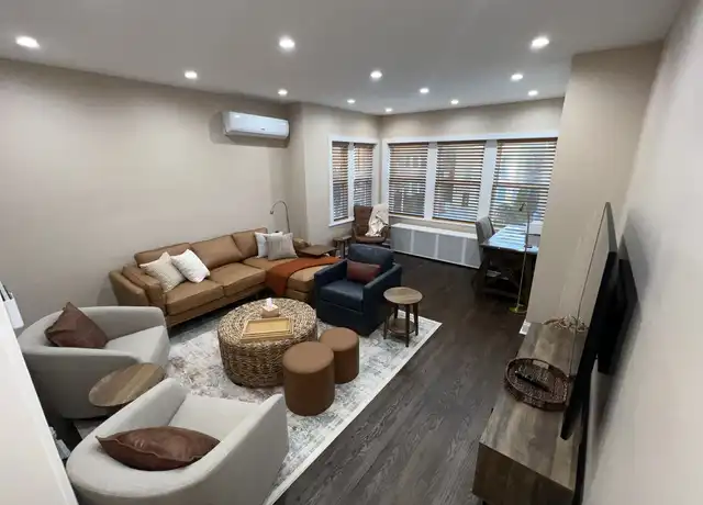 Property at 4819 Wright Ter Apt 2, Skokie, IL, 60077, 3 beds, 1 bath, [object Object]