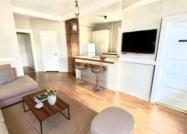 Property at 719 N Nevada Ave Unit 7, Colorado Springs, CO, 80903, 1 bed, 1 bath, [object Object]