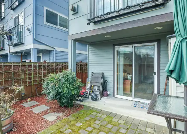 Property at 6520 34th Ave SW Unit C, Seattle, WA, 98126, 3 beds, 2.5 baths, [object Object]
