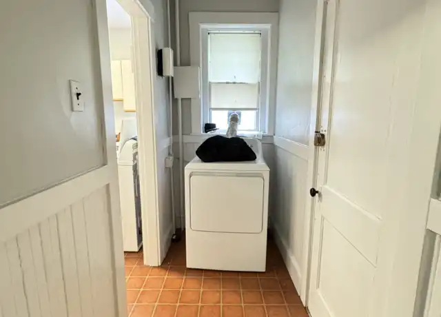 Property at 104 Strathmore Rd Unit 1, Boston, MA, 02135, 3 beds, 1 bath, [object Object]