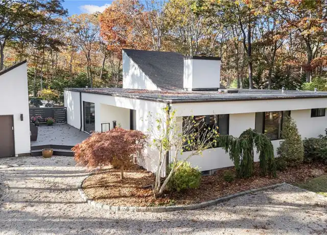 Property at 25 N Quarter Rd, Westhampton, NY, 11977, 4 beds, 3 baths, [object Object]