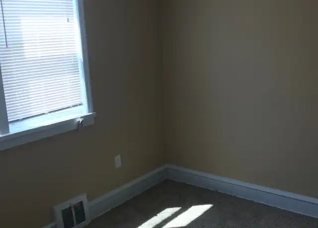 Property at 1262 S Merrimac Rd, Camden, NJ, 08104, 2 beds, 1 bath, [object Object]