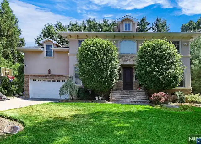 Property at 38 Kinkaid Ave, Closter, NJ, 07624, 4 beds, 4.5 baths, [object Object]