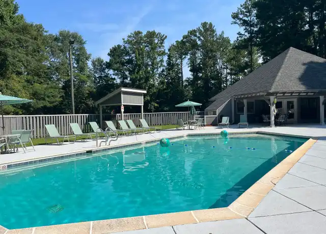 Property at 1001 N Donahue Dr Unit L1, Auburn, AL, 36832, 2 beds, 2.5 baths, [object Object]
