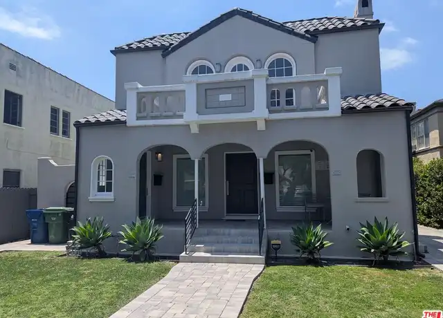 Property at 807 N Croft Ave, Los Angeles, CA, 90069, 2 beds, 2.5 baths, [object Object]