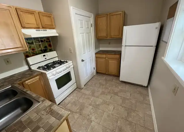 Property at 968 42nd Ave NE, Minneapolis, MN, 55421, 2 beds, 1 bath, [object Object]